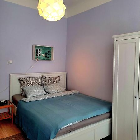 Romantic Apartment In The Historic Center Prága Kültér fotó